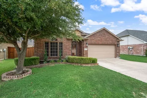 12732 Breckenridge Ct, Fort Worth, TX 76177