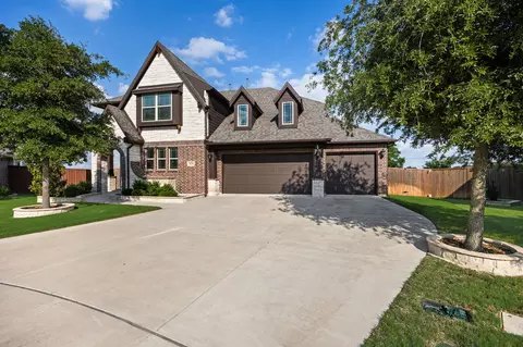 1128 English Oak Ct, Burleson, TX 76028