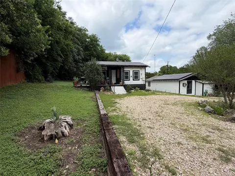 111 Apache Trl, Whitney, TX 76692