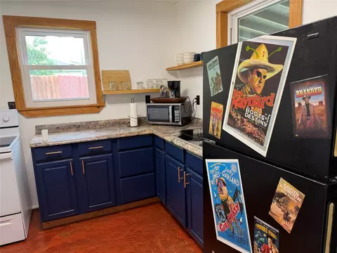 Kitchen - 111 Apache Trl, Whitney, TX 76692 photo 7 of 7