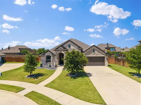 605 Roscoe Dr, Midlothian, TX 76065