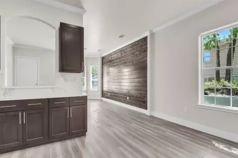 407 Henderson St, Bonham, TX 75418