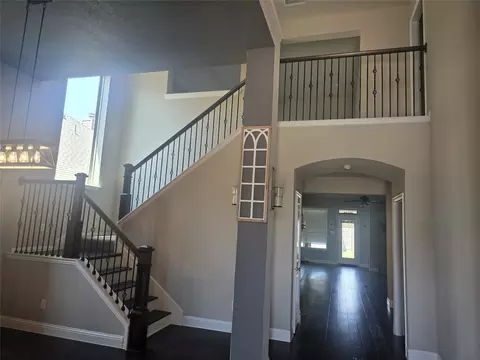 605 Fenceline Dr, Argyle, TX 76226