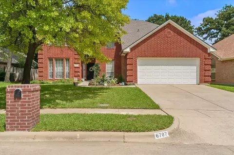 6707 Forest Park Dr, Arlington, TX 76001