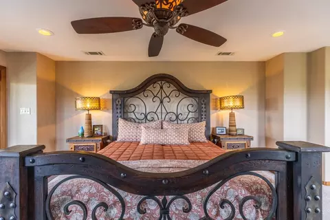 Bedroom - 7060 Hells Gate Loop, Strawn, TX 76475 photo 3 of 6