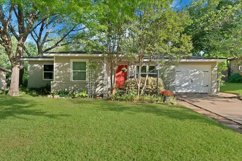 1510 Ravenwood Dr, Arlington, TX 76013