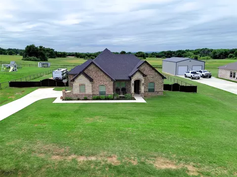 Exterior - 1027 Hope Ct, Boyd, TX 76023 photo 6 of 6
