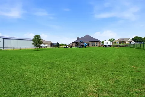 Exterior - 1027 Hope Ct, Boyd, TX 76023 photo 5 of 6