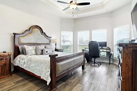 Bedroom - 1027 Hope Ct, Boyd, TX 76023 photo 2 of 5