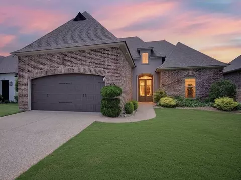 430 Stacey Ln, Bossier City, LA 71111