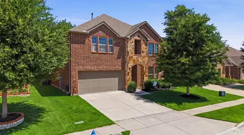 10036 Long Branch Dr, Mckinney, TX 75071