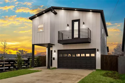 3741 Toronto St, Dallas, TX 75212