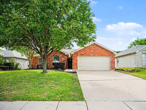 3365 Galaway Bay Dr, Grand Prairie, TX 75052