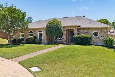 2804 Gainesborough Dr, Dallas, TX 75287