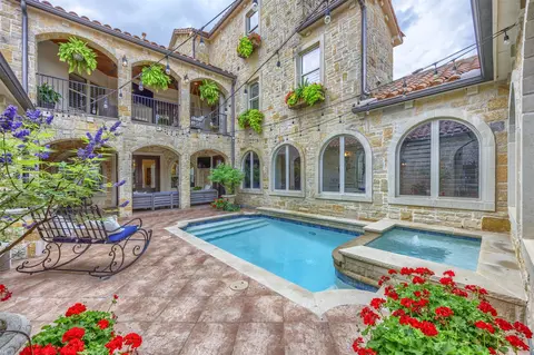 512 Sea Side Ln, Mckinney, TX 75072