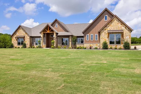 206 Morning Dove Ct, Cresson, TX 76035