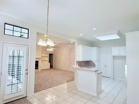 Kitchen - 3208 Park Lake Dr, Waco, TX 76708 photo 1 of 6