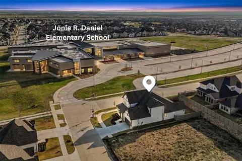 1824 Tye St, Northlake, TX 76247