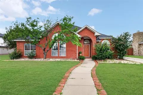 2205 Davin Dr, Carrollton, TX 75006