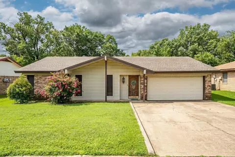 436 E Hill St, Keller, TX 76248