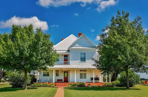 5217 W Fm 922, Valley View, TX 76272