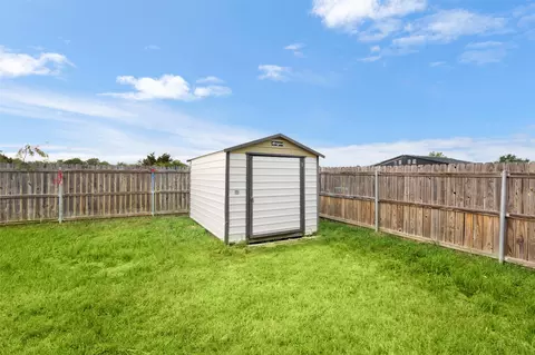 1418 Smooth Stone Dr, Cleburne, TX 76033 photo 36