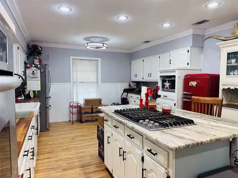 431 Cr 2715, Mount Pleasant, TX 75455