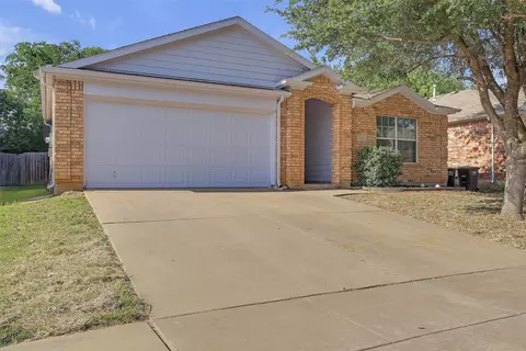 3312 Gettysburg Ln, Fort Worth, TX 76123