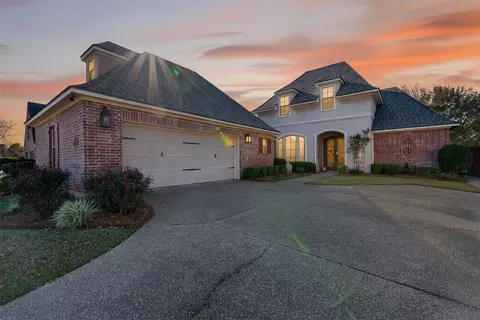 9040 Hayden Dr, Shreveport, LA 71106