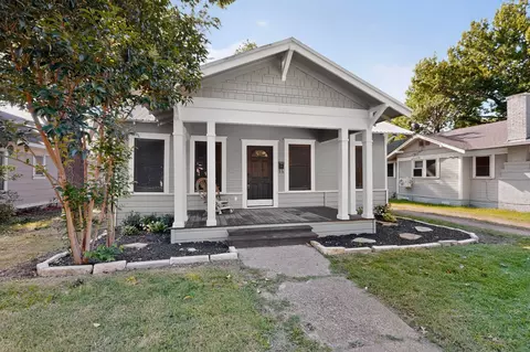 326 Virginia Ave, Waxahachie, TX 75165