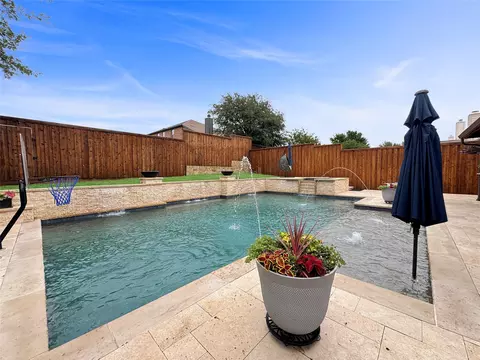 5216 Bear Valley Dr, Mckinney, TX 75071