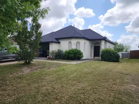 533 Bowie St, Forney, TX 75126
