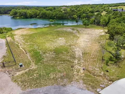 2178 Eagles Ridge Dr, Weatherford, TX 76087