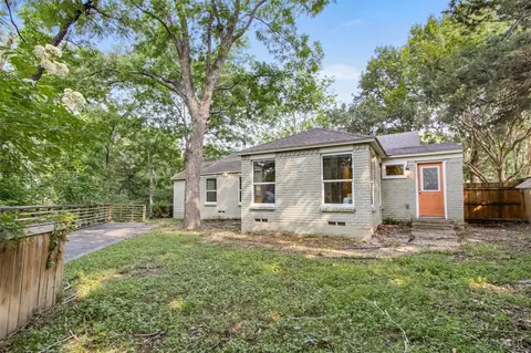 2021 Elmwood Blvd, Dallas, TX 75224