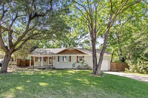 2021 Elmwood Blvd, Dallas, TX 75224