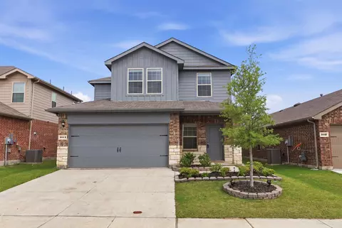 2013 Crested Jay Dr, Crandall, TX 75114