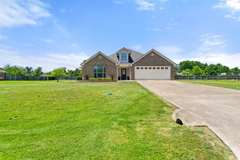 13575 Country Vw, Tyler, TX 75706