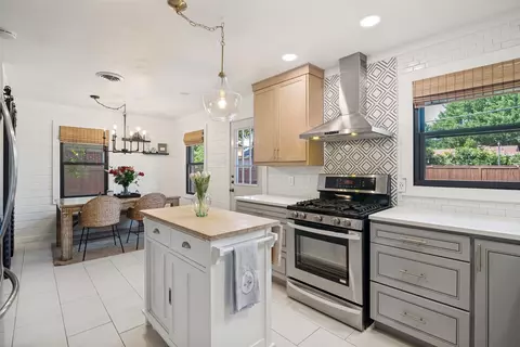 11363 Rupley Ln, Dallas, TX 75218