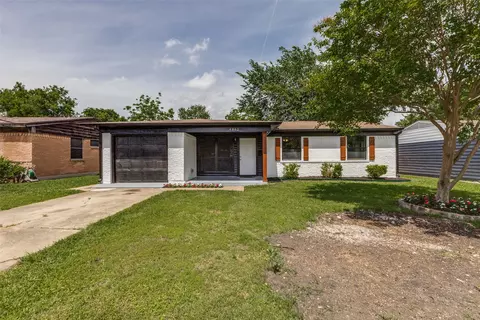 4862 Bedford Dr, Mesquite, TX 75150