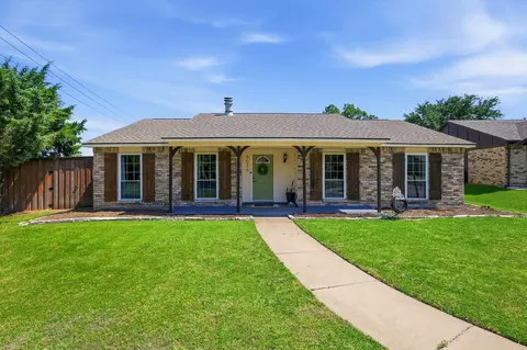 5025 Wheeler Cir, The Colony, TX 75056
