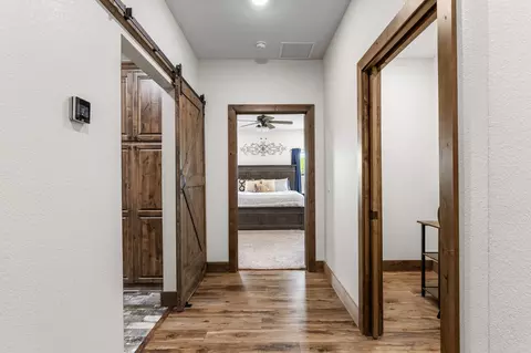 Entry Way - 515 Sales Rd, Windthorst, TX 76389 photo 2 of 5