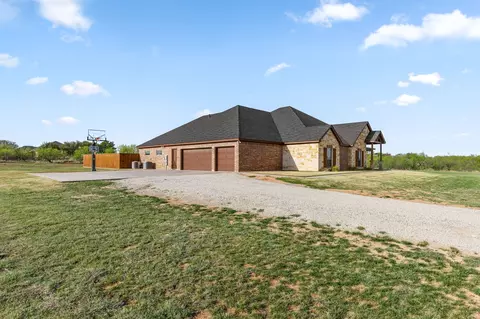 Exterior - 515 Sales Rd, Windthorst, TX 76389 photo 2 of 4