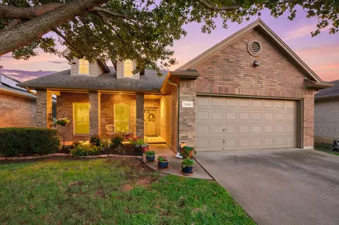 2656 Silver Hill Dr, Fort Worth, TX 76131