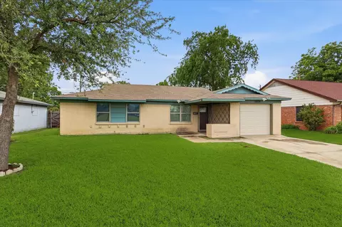 12135 Amsterdam Rd, Farmers Branch, TX 75234