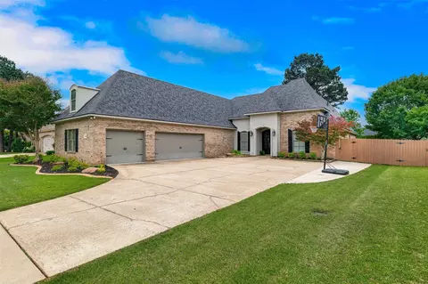684 Picketts Mill Dr, Shreveport, LA 71115
