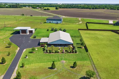 3741 E Highway 34, Ennis, TX 75119