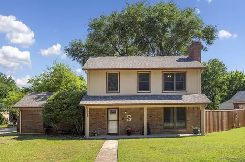 2009 Danley Ct, Flower Mound, TX 75028