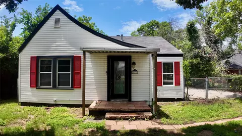 417 Corry A Edwards Dr, Kennedale, TX 76060