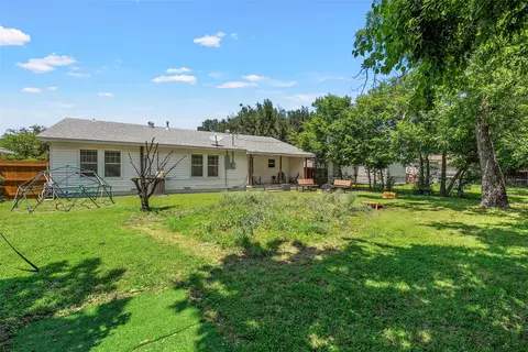 Exterior - 3816 Pine Ave, Waco, TX 76708 photo 7 of 12