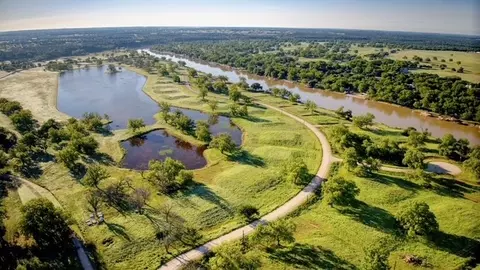 1070 River Ranch Ln, Weatherford, TX 76087